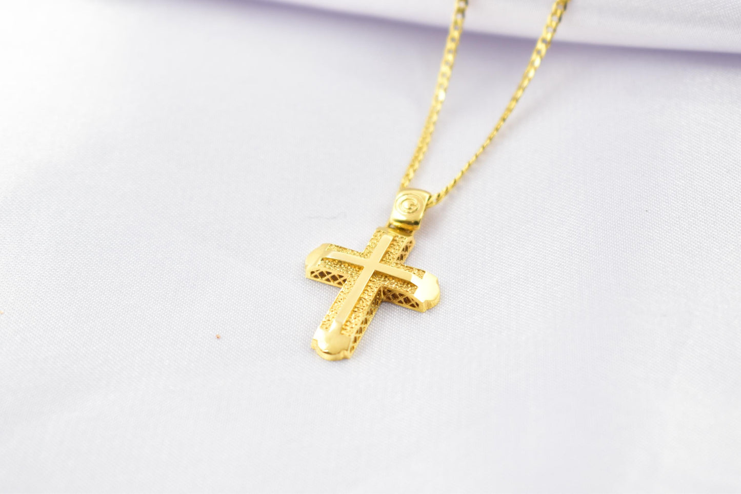 Ανδρικοί Σταυροί Gold Cross Pendant,9K Yellow Gold with 14K Gold Chain,Double-Sided Design,Elegant Christian Necklace,Christian Jewellery for Men or Women