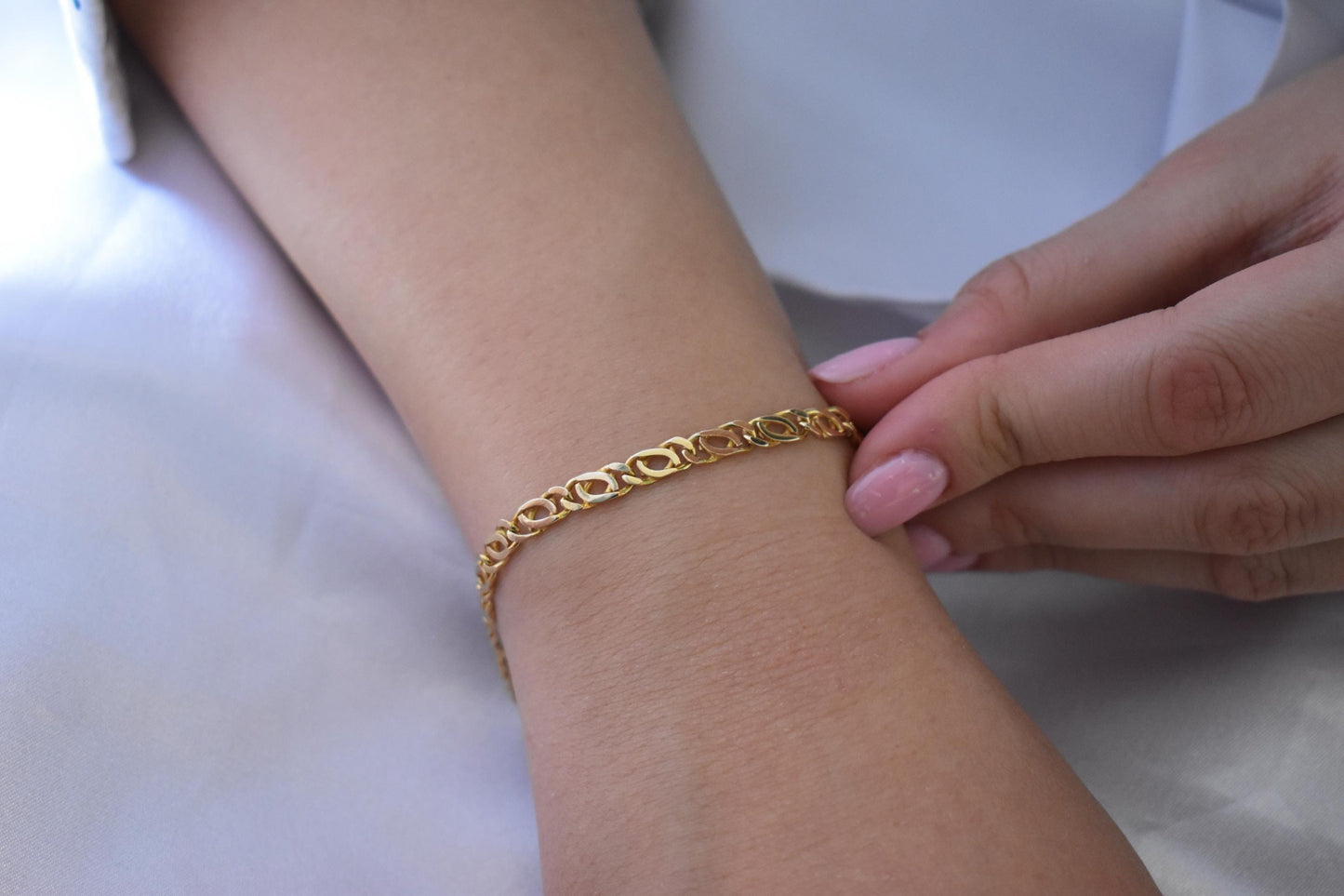 14K Gold Curb Chain Bracelet,Stackable Gold Bracelet,Franco Chain,Chain Bracelet,Retro Chain Bracelet, Vintage Look Chain,Anniversary Gift