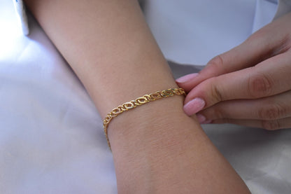 14K Gold Curb Chain Bracelet,Stackable Gold Bracelet,Franco Chain,Chain Bracelet,Retro Chain Bracelet, Vintage Look Chain,Anniversary Gift