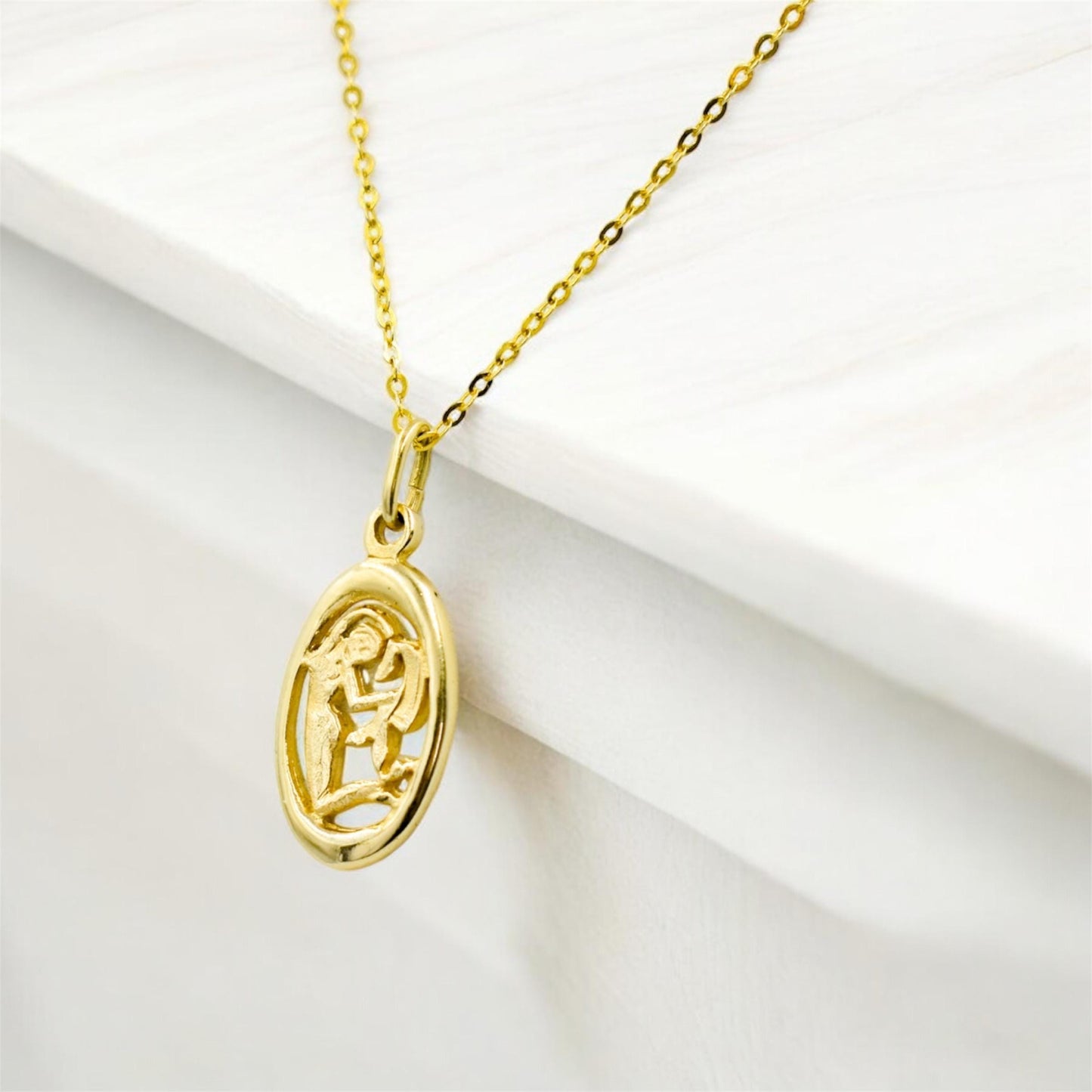 Χρυσό Μενταγιόν Παρθένος 14Κ