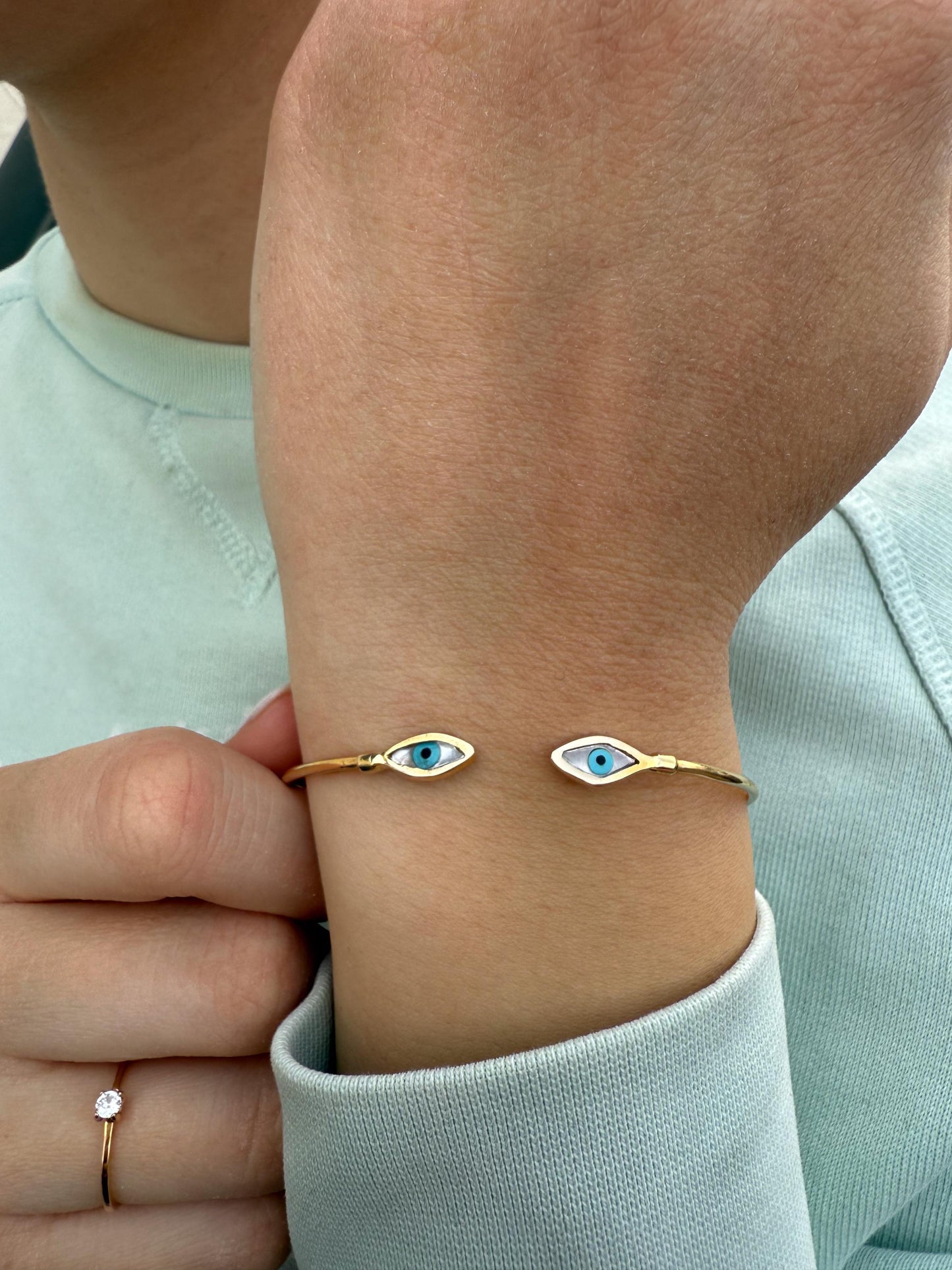 14K Gold Evil Eye Bracelet,Mother of Pearl Evil Eye,Lucky Bracelet,Blue Eye Bangle,Protective Gift for Everyday,Gold Gift for Mom & Her