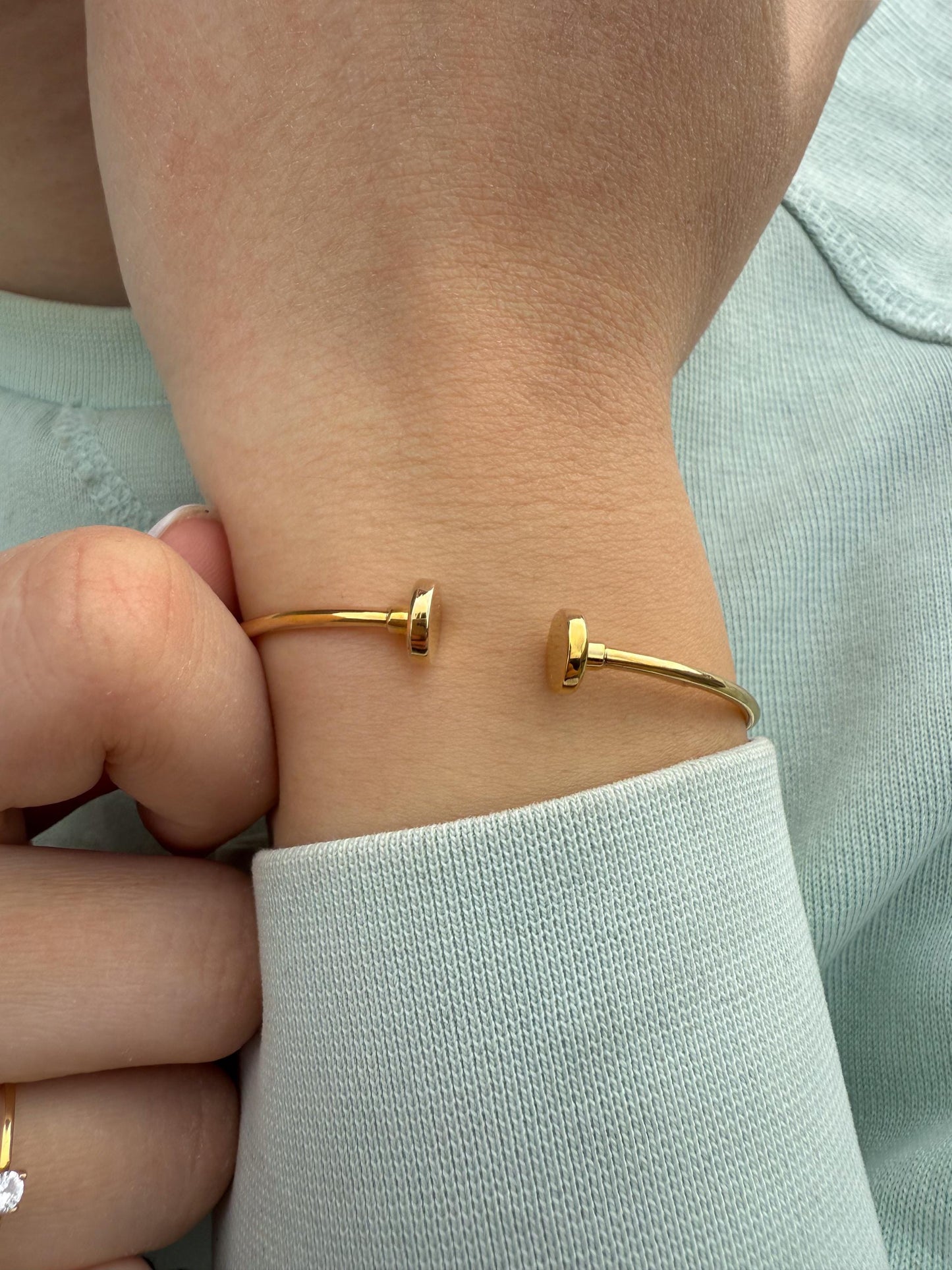 14K Gold Handcrafted Bangle,Exclusive Bracelet for Wedding & Engagement,Minimalist Bracelet,Bracelet for Mom and Her,Stackable Bracelet