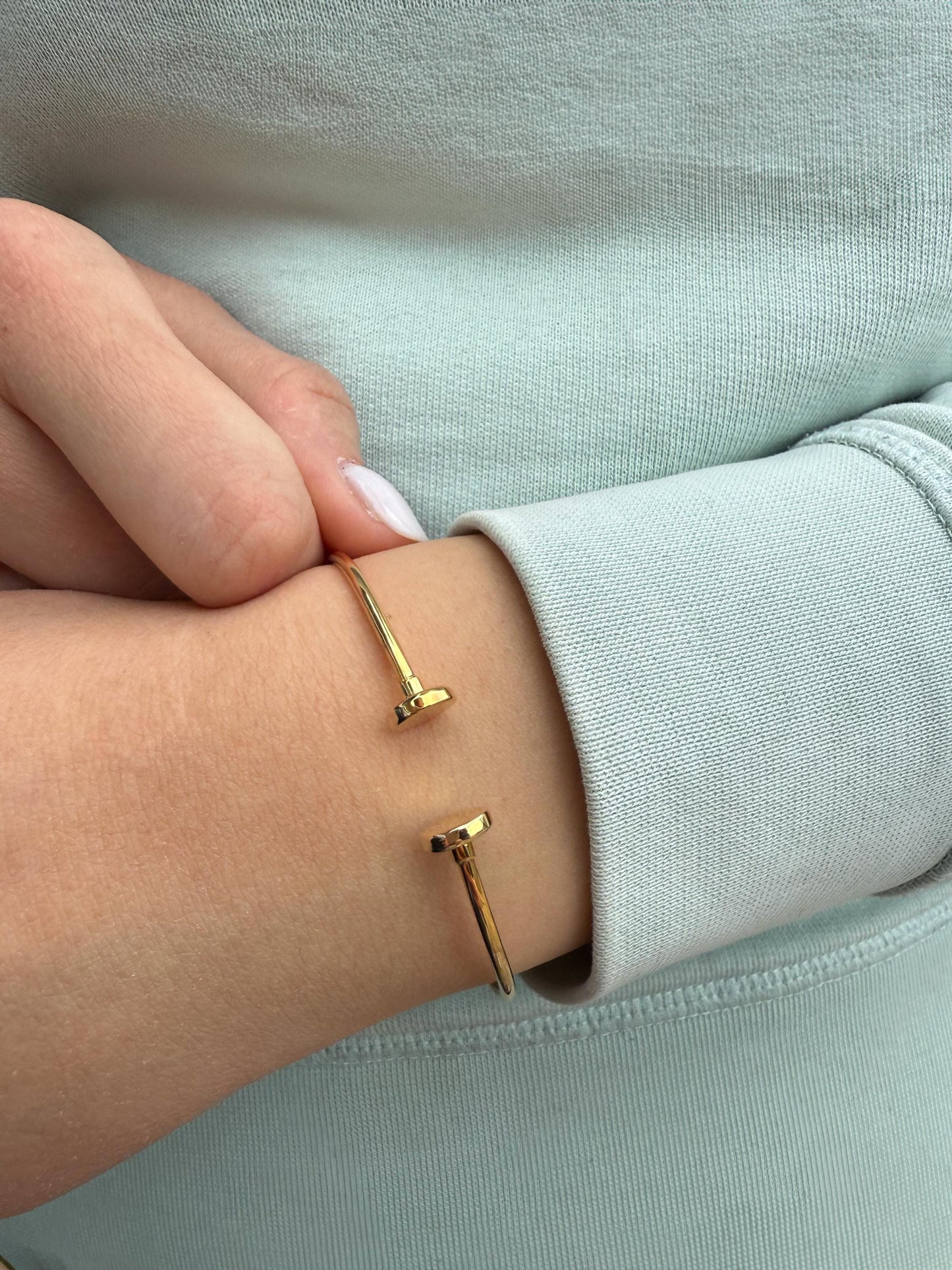 14K Gold Handcrafted Bangle,Exclusive Bracelet for Wedding & Engagement,Minimalist Bracelet,Bracelet for Mom and Her,Stackable Bracelet