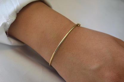 Minimal 14k Gold Bangle,Thin Solid Gold Bracelet,Handmade Dainty Jewelry,Stackable Gold Cuff,Elegant Custom Fit Gift for Her,Classic Bangle