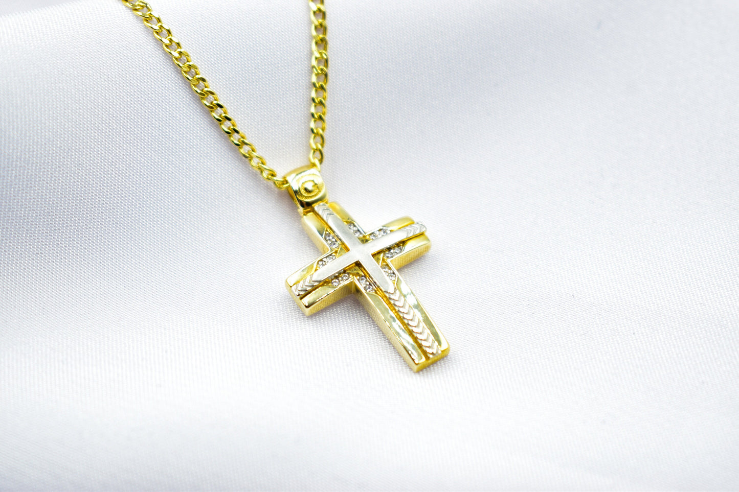 γυναικα 14K Solid Gold Embossed Cross Necklace with Zircon,Christian Pendant, Religious Gold Cross,14K Gold Baby Shower Cross Charm,Protective Gift