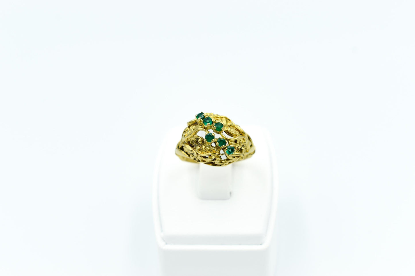 18K Gold Emerald Ring, Elegance Handmade Ring,Classic Emerald Ring,Emerald Statement Ring,Timeless Gift,Emerald Jewellery,Vintage 18K Ring