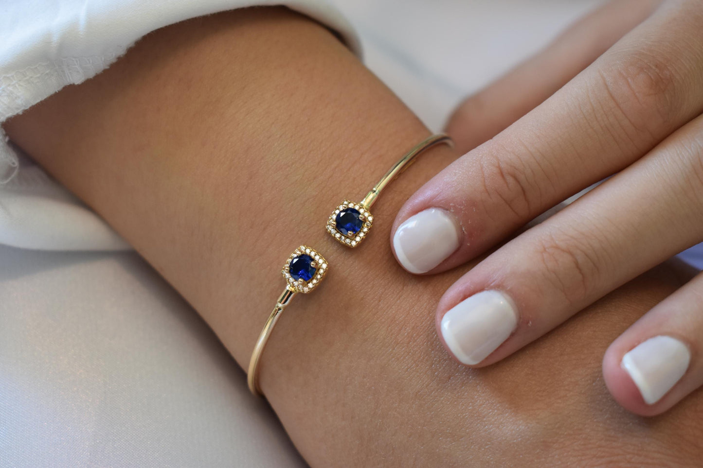 14K Gold Bangle Bracelet,Princess Inspired Bracelet,Wedding & Engagement Bracelet,Dainty Zircon Bracelet,Vintage Bracelet,Gifts For Her