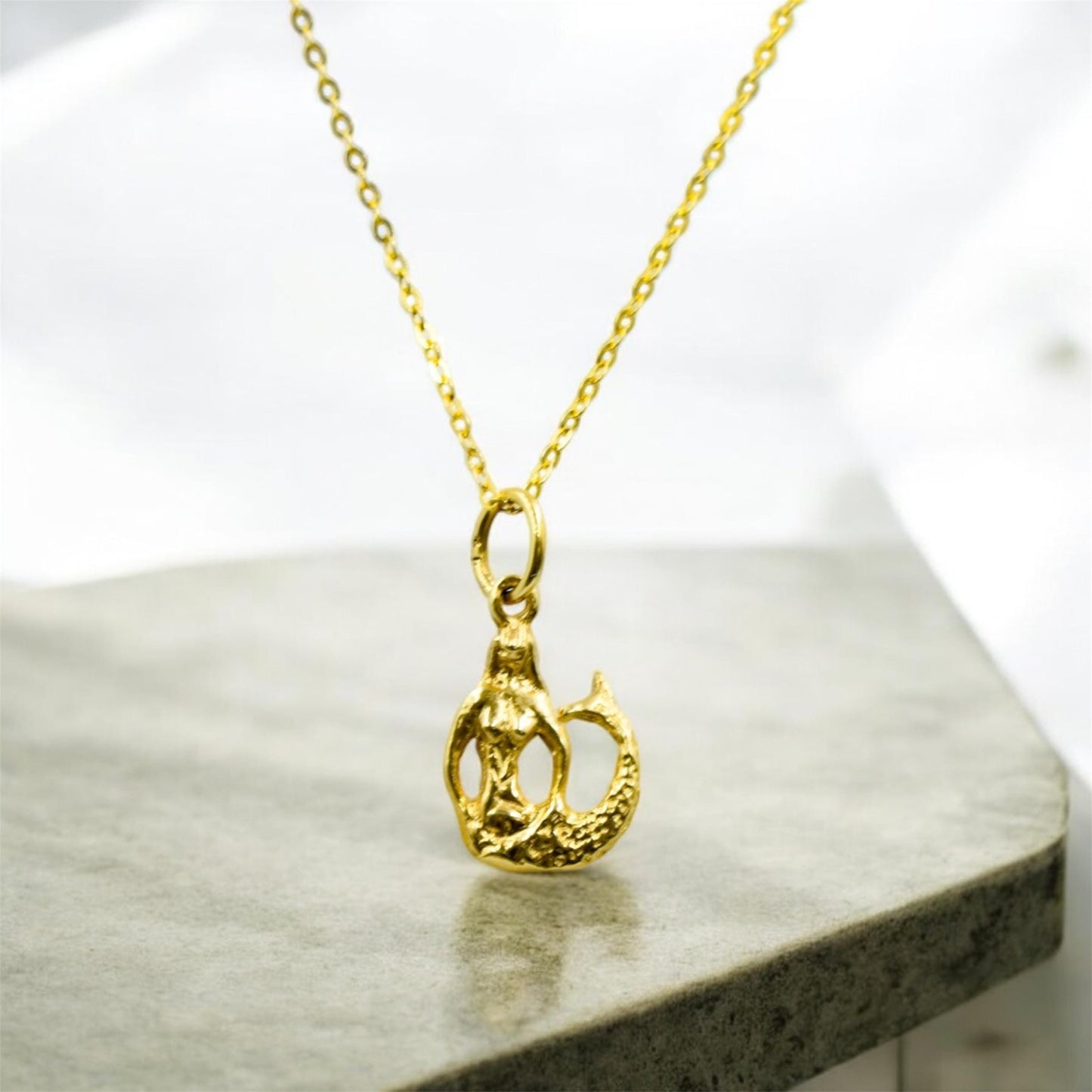 Χρυσό Κολιέ Γοργόνα 14Κ