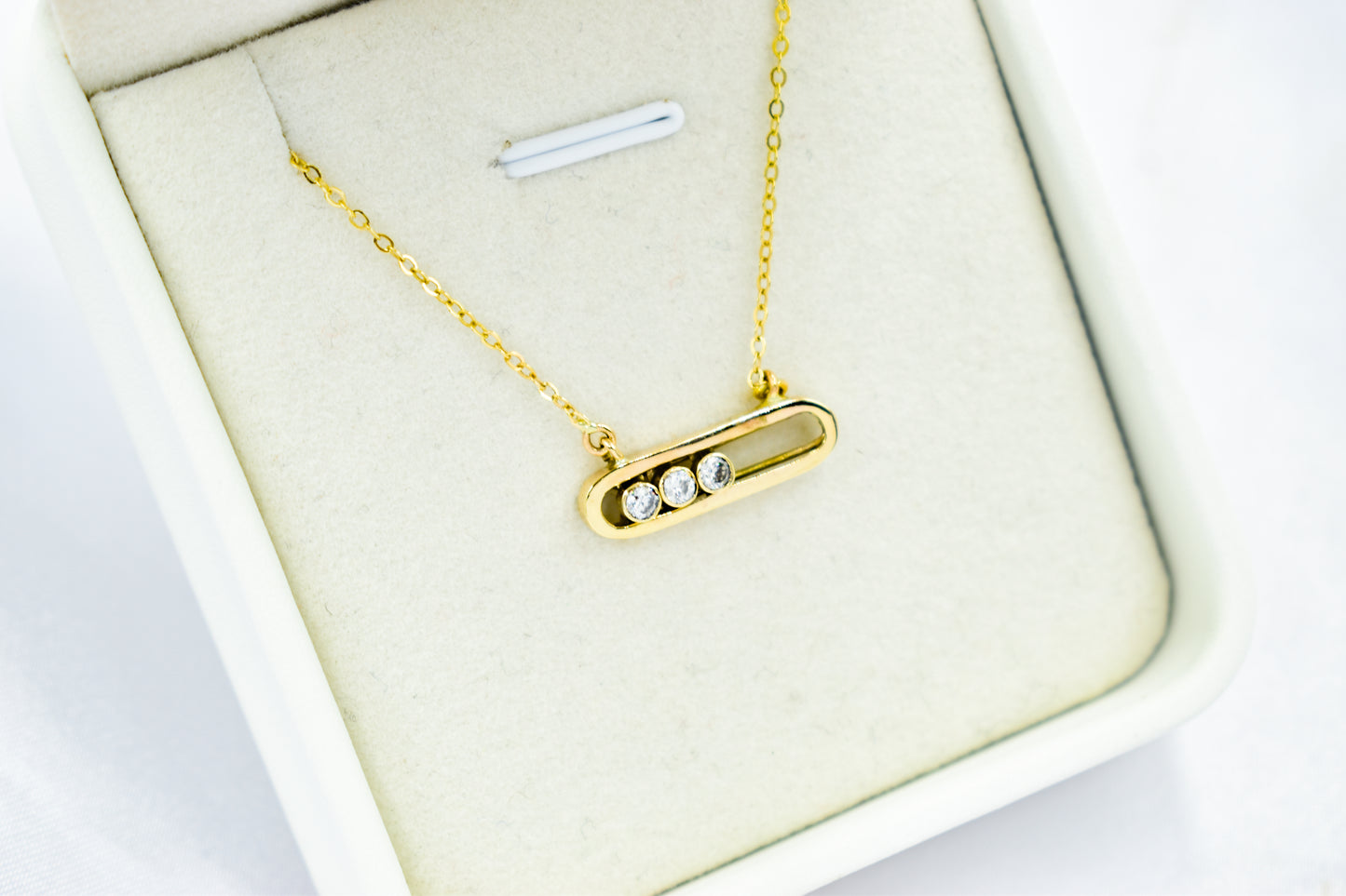 Κολιέ με τρεις Κινούμενες Πέτρες Κ14