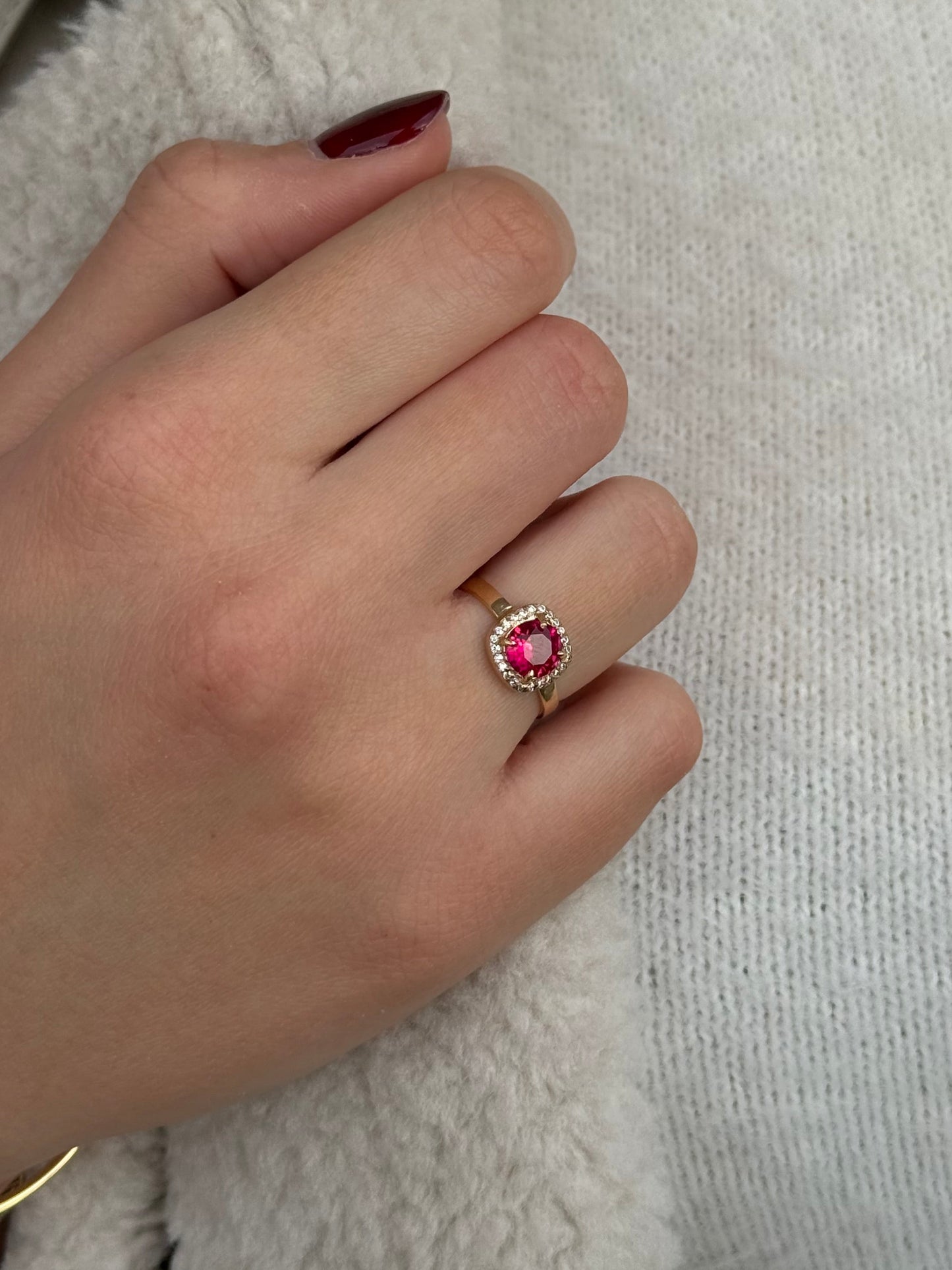 Δαχτυλίδι Ροζέτα με Κόκκινο Ζιργκόν Κ14