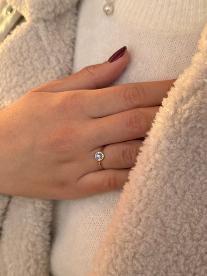 Δαχτυλίδι Ροζέτα με Γαλάζιο Zircon Κ14