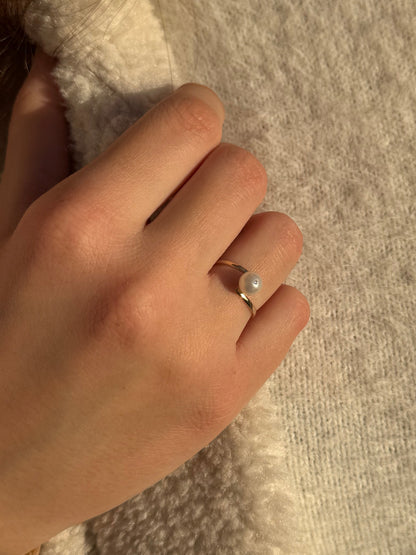 Χοιροποίητο Δαχτυλίδι Μαργαριτάρι με Λευκό Ζιργκόν Κ14