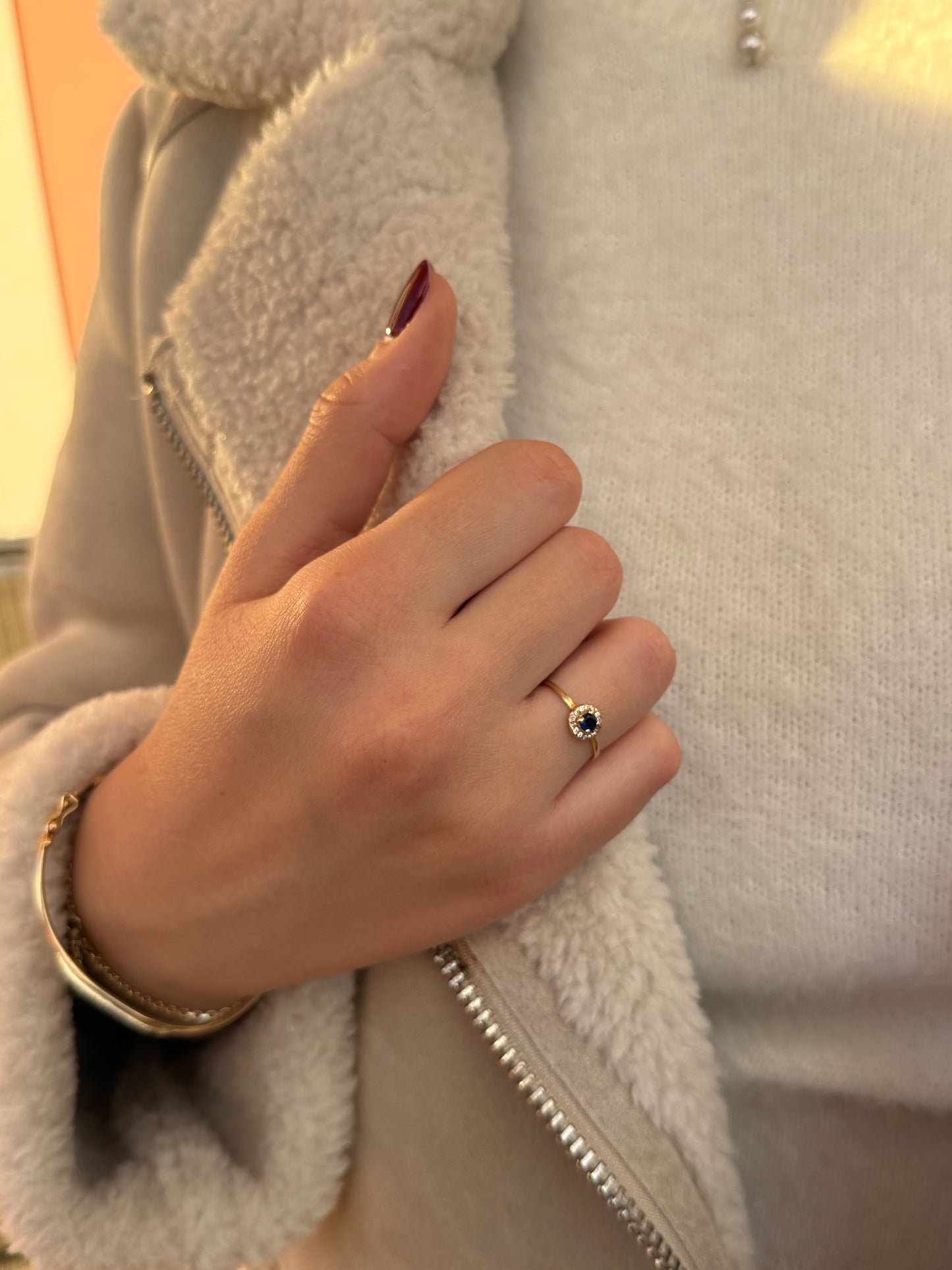 Δαχτυλίδι Ροζέτα με Βαθύ Μπλε Zircon Κ14