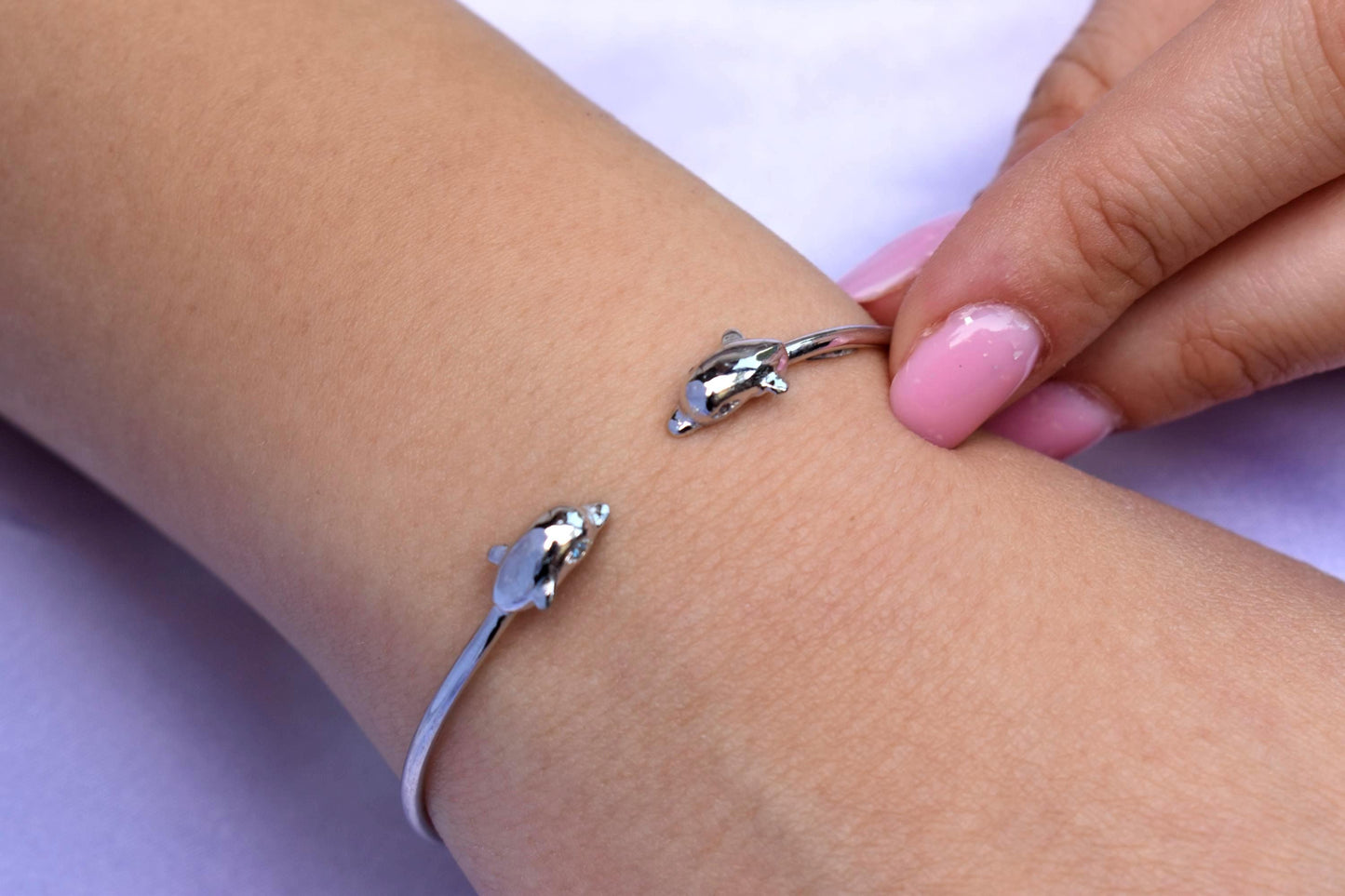 14k White Gold Dolphin Bangle Bracelet,Dolphin Bracelet,Gold Sea Animal Bracelet Bangle,Gold Summer Bracelet,Gift for Mom & Her