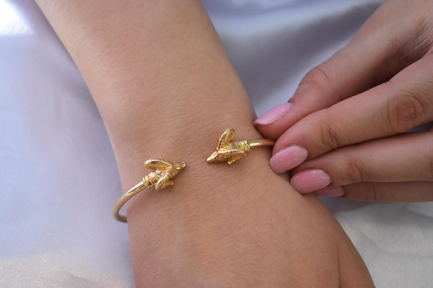 14K Solid Gold Ram Bangle,Ancient Greece Jewel,Aries Gold Bracelet,Ram Handcrafted Gold Bangle,Bangle Gift,Fine Jewelry,Gold Animal Bracelet