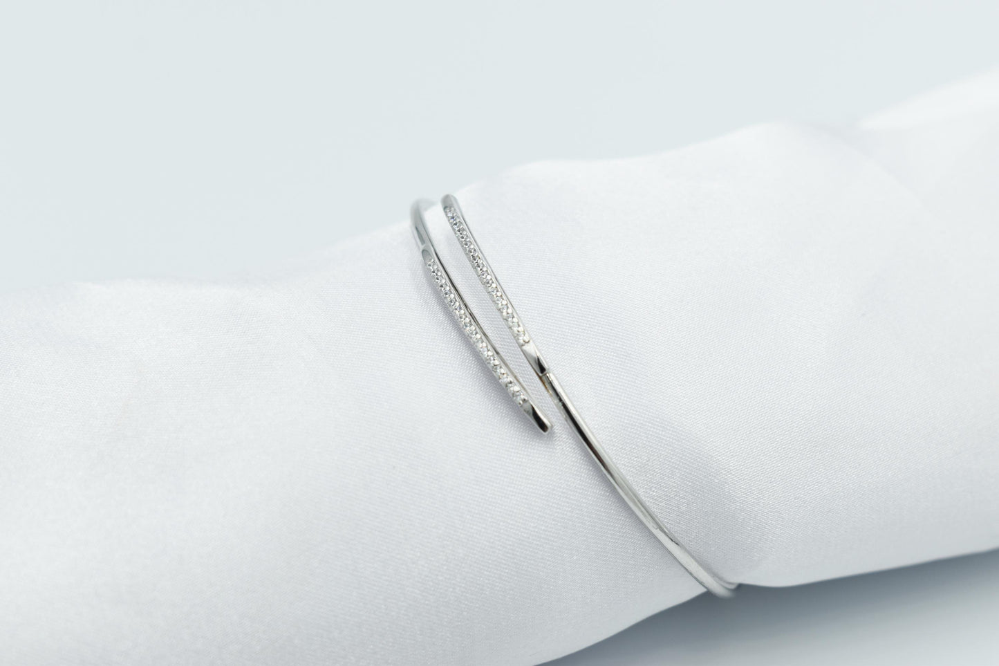 14K Thin White Gold Bangle Bracelet,Plain Gold Bangle,White Gold Bangle,Stacking Bangle Bracelet,Bridal & Engagement Cuff Bracelet