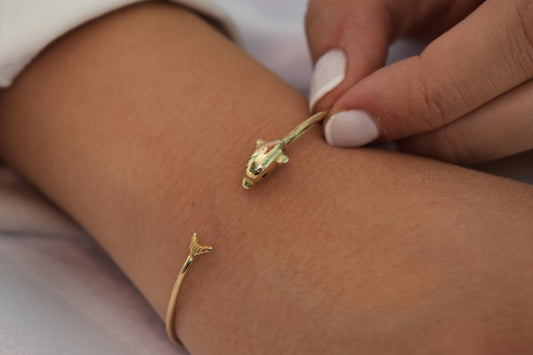 14k Gold Dolphin Bangle Bracelet,Dolphin Lovers Bracelet,Gold Sea Animal Bracelet Bangle,Summer Bracelet,Gift for Her,Sea Gold Collection