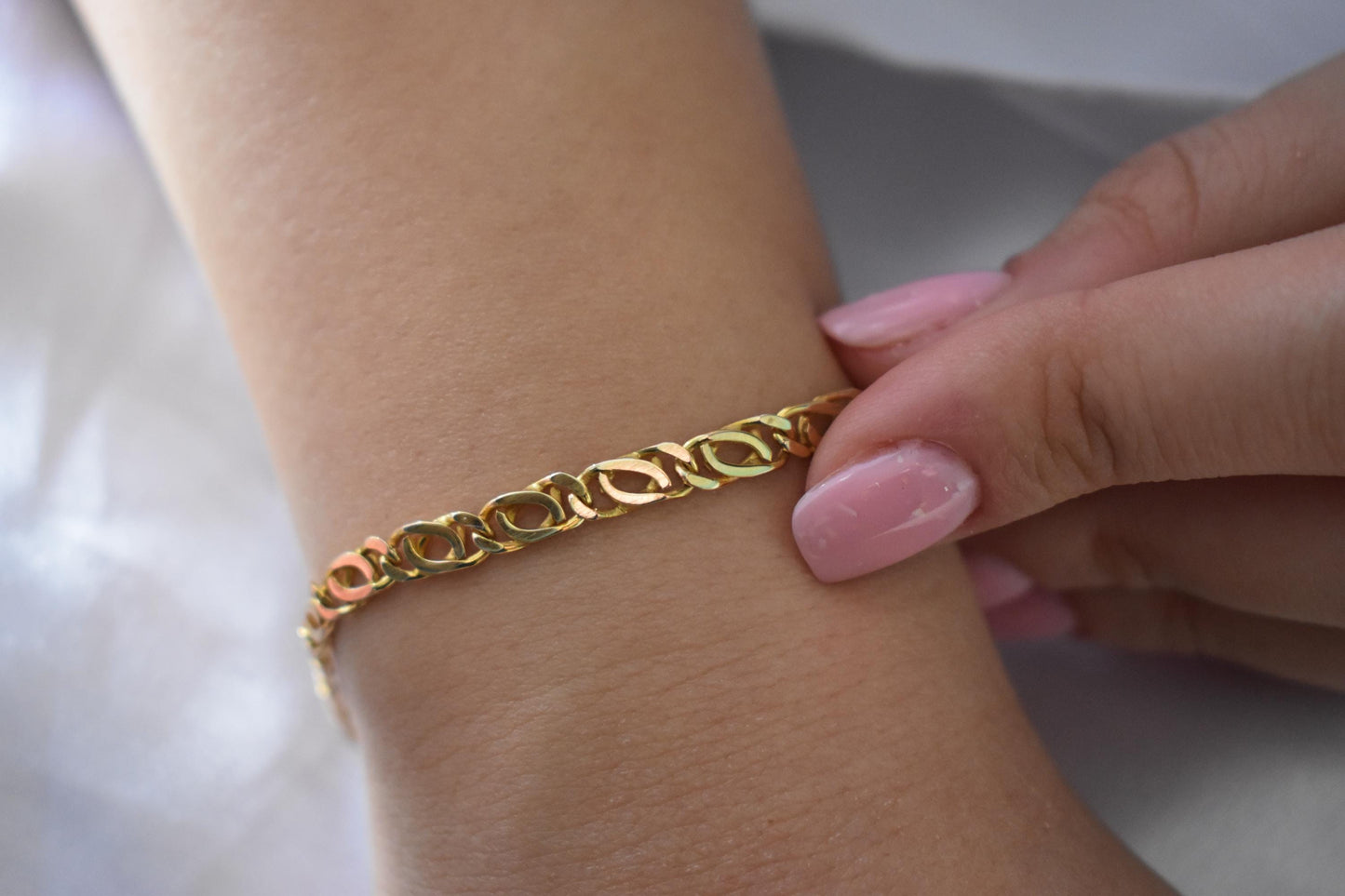 14K Gold Curb Chain Bracelet,Stackable Gold Bracelet,Franco Chain,Chain Bracelet,Retro Chain Bracelet, Vintage Look Chain,Anniversary Gift