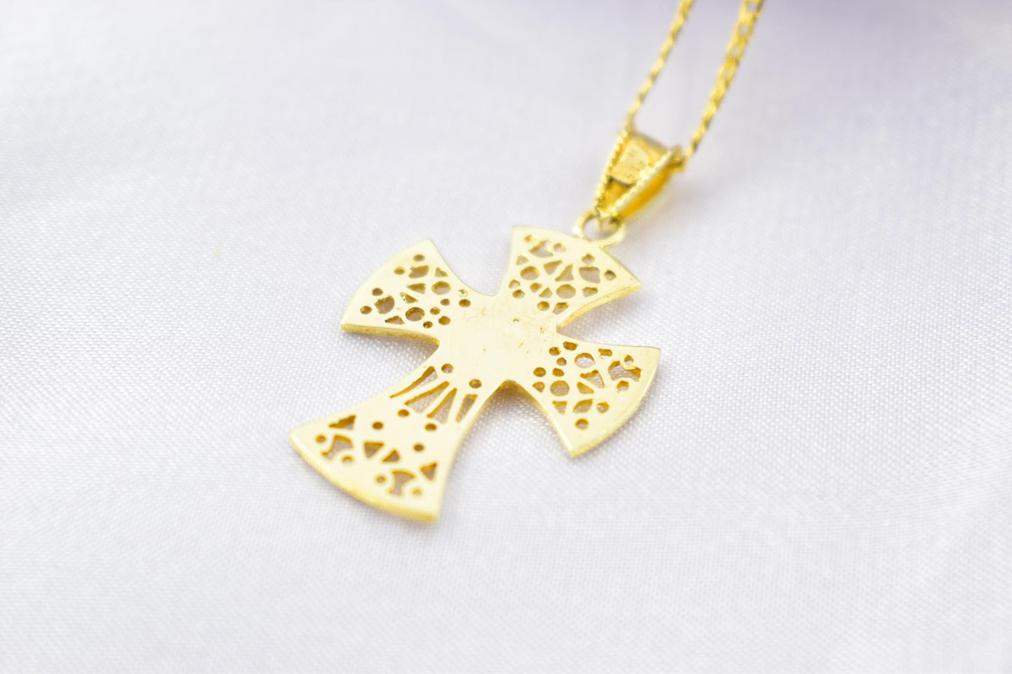 γυναικα Byzantine 14K Gold Cross with Natural Sapphire | Handmade Filigree Orthodox Pendant | Baptism Gift | Unisex Necklace with Optional 14K Chain