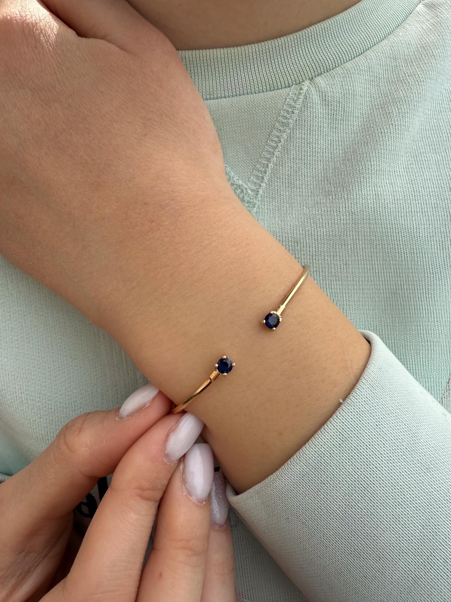14K Gold Solid Bangle Sapphire,Luxury Sapphire Bangle, Bridal & Engagement Bangle,Bangle Sapphire Bracelet,Dainty Sapphire Bracelet
