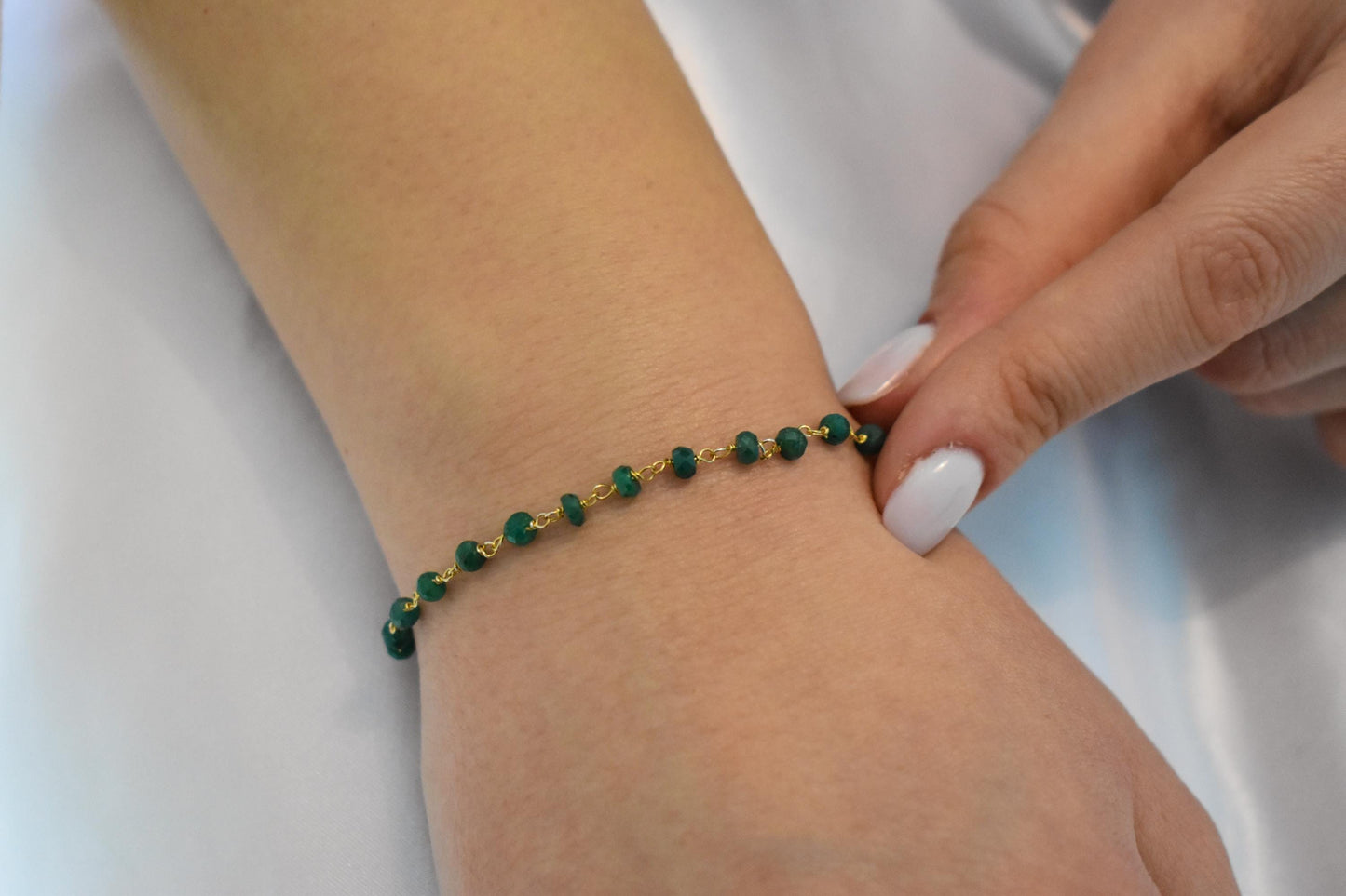 14K Gold Emerald Rosary Bracelet,Emerald Bracelet,Natural Emerald Chain Gold Bracelet,Real Emerald Bracelet,Gold Thin Chain Bracelet for Her