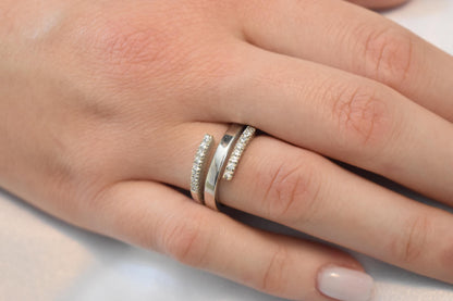 18K Solid White Gold Ring,Engagement Ring,Stackable Jewellery Ring,18K Wedding Stacking Ring,18K Ring,Ring for Women,18K Gold Band for Her