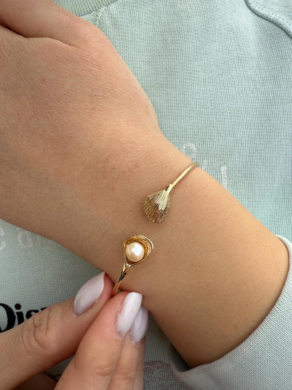 14K Gold Shell Bangle Bracelet,Natural Pearl Shell Bracelet,Wedding & Engagement Bracelet,Exclusive Gift,Greek Summer Jewellery Collection