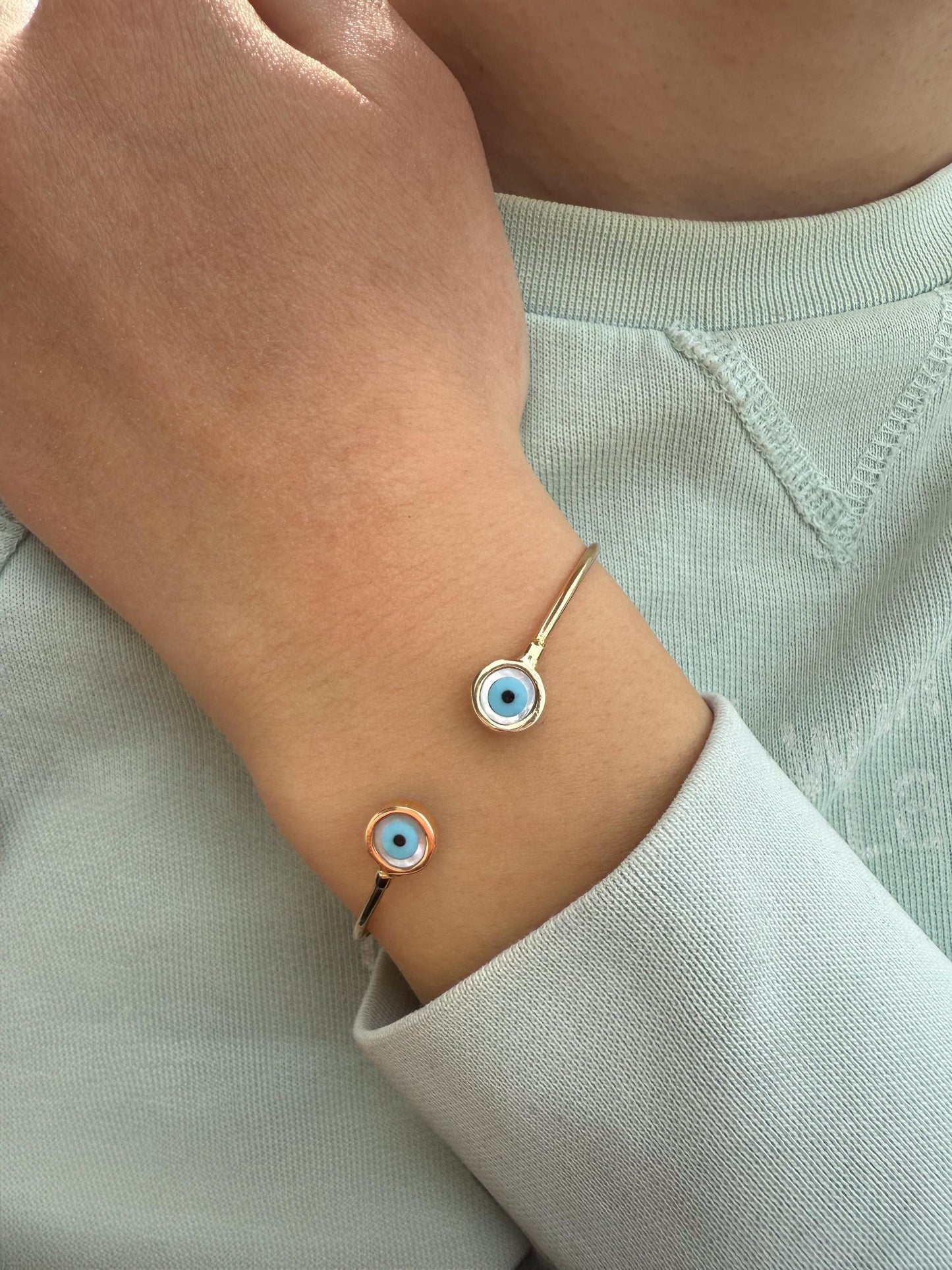 14K Gold Evil Eye Bracelet,Bangle Mother of Pearl Evil Eye,Lucky Bracelet,Eye Bangle,Protective Gift for Everyday Use,Perfect Gift for Her