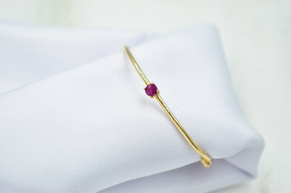 14K Gold Ruby Bracelet,Gold Bangle with Ruby,Gold Bracelet for Women,Ruby Gemstone Jewellery,Elegant Ruby Wristwear,Ruby for Mom & Her