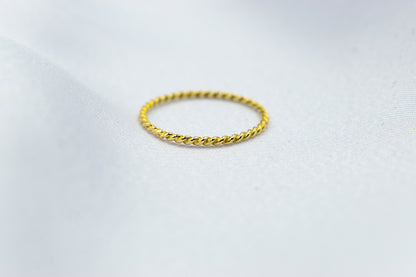 14K Solid Gold Thin Twist Stackable Ring,Stacking Rings,Solid Gold Ring, Gold Rings,Thin Elegant Solid Gold Ring,Gift for Him & Her