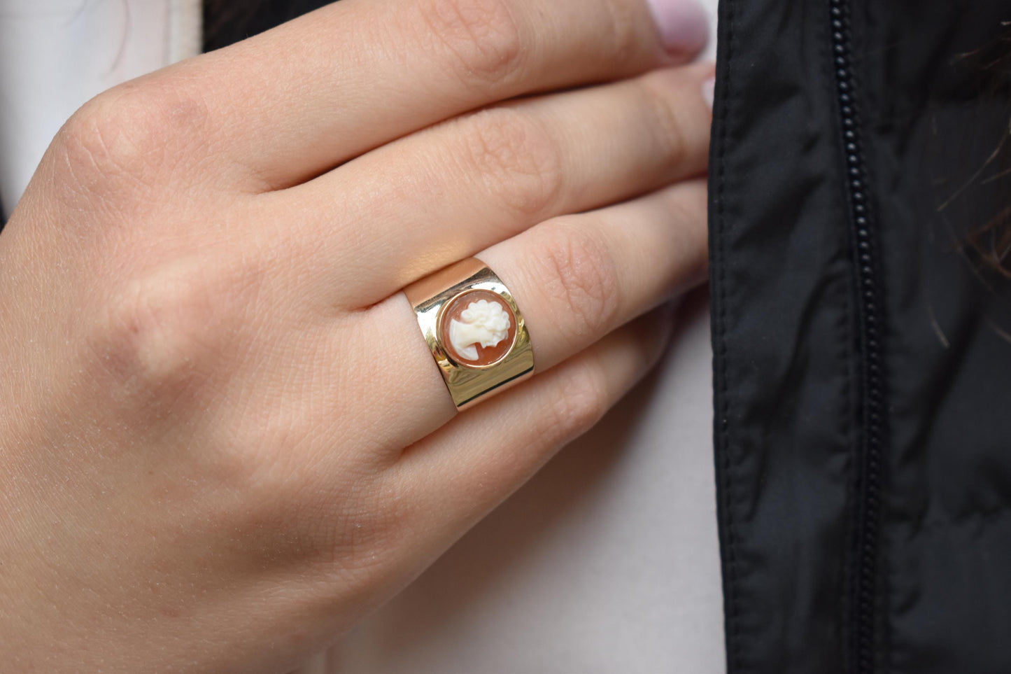 14K Gold Natural Cameo Handmade Ring,Handcrafted Cameo Ring,Vintage Exclusive Jewellery,Victoria Cameo Ring,Gift for Mom & Her