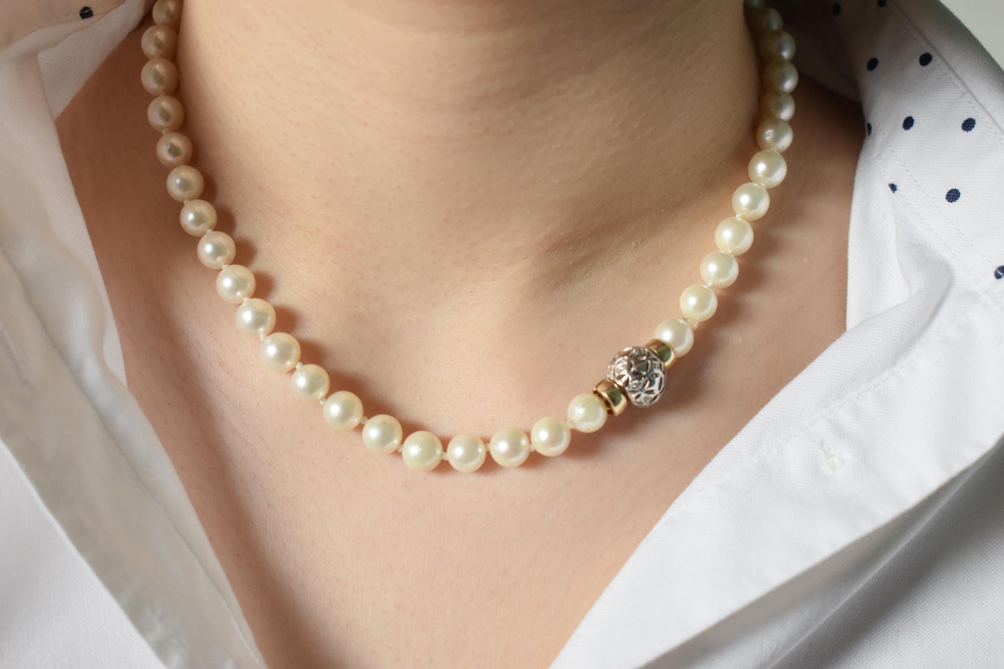 Χειροποίητο Μαργαριταρένιο Κολιέ με Δίχρωμο Κούμπωμα Κ14