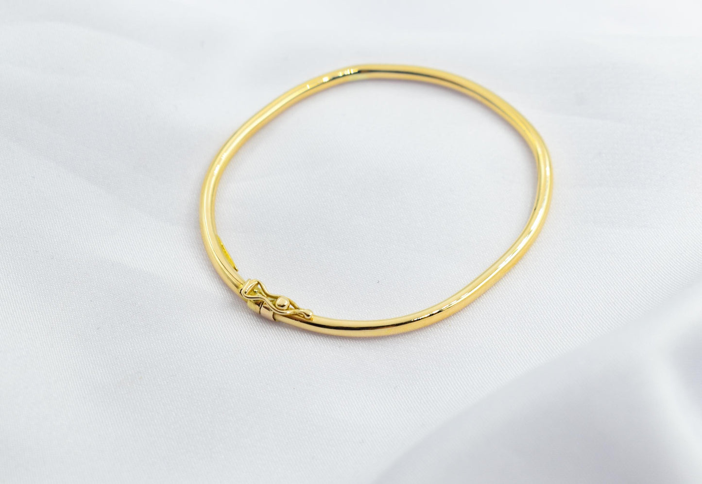 14k Thick Gold Classic Bangle Slip on Bracelet,Stacking Gold Bangle Bracelet,Elegance Minimalist Bangle,Plain Bangle,Gift for Mom & Her