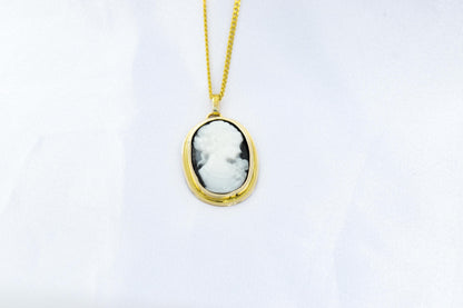 Κρεμαστό Μαύρο Καμέο Ρητίνης Κ14