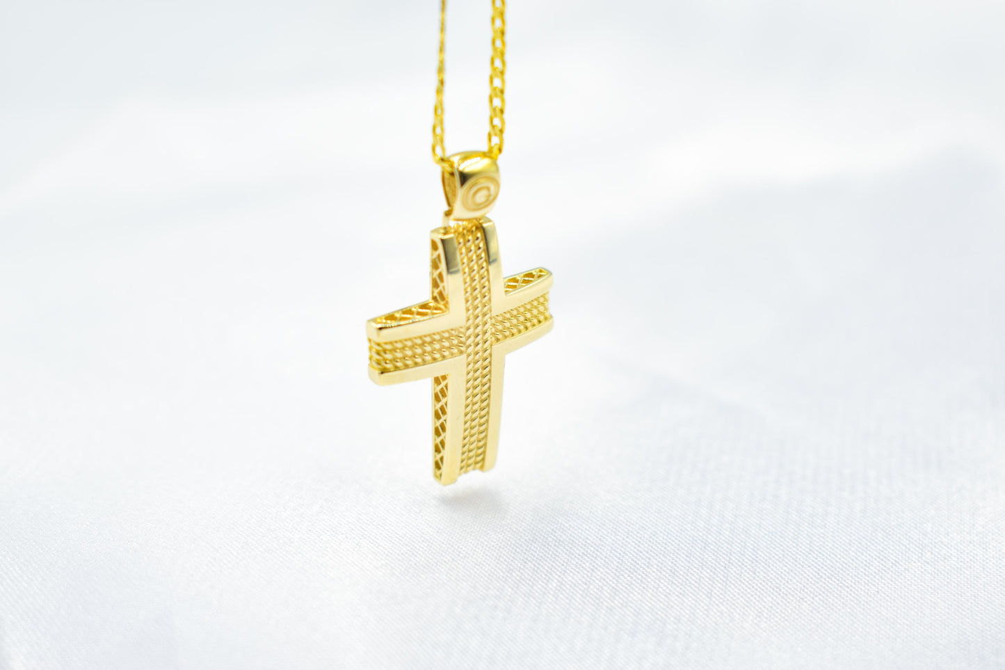Ανδρικοί Σταυροί 14K Gold Polished Cross Pendant with Textured Center | Elegant Double-Sided Design | Men’s & Women’s Necklace Option , Baptism Gift