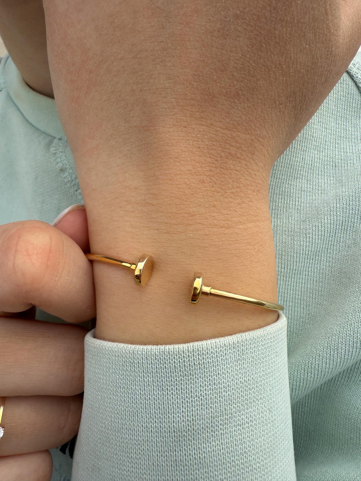 14K Gold Handcrafted Bangle,Exclusive Bracelet for Wedding & Engagement,Minimalist Bracelet,Bracelet for Mom and Her,Stackable Bracelet