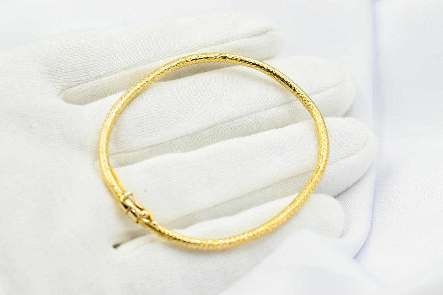 14K Hammered Gold Classic Bangle Slip on Bracelet,Stacking Gold Bangle Bracelet,Matte Minimalist Bangle Bracelet,Plain Bangle,Bangle for Her