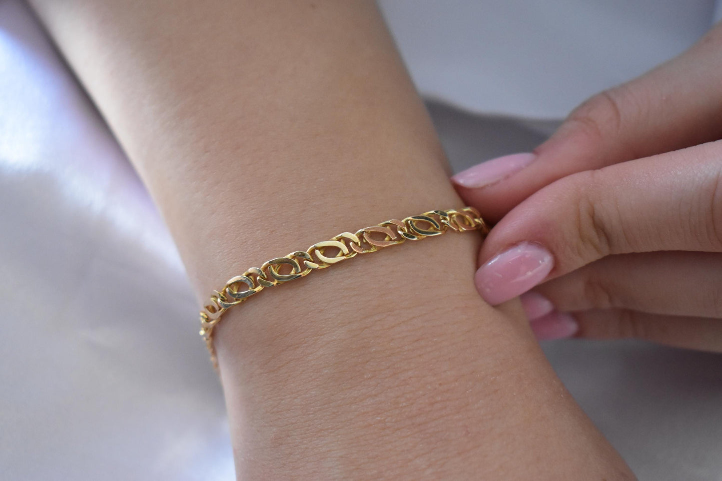 14K Gold Curb Chain Bracelet,Stackable Gold Bracelet,Franco Chain,Chain Bracelet,Retro Chain Bracelet, Vintage Look Chain,Anniversary Gift