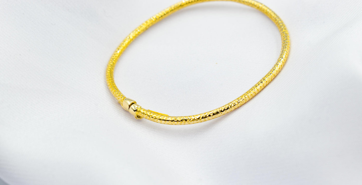 14K Hammered Gold Classic Bangle Slip on Bracelet,Stacking Gold Bangle Bracelet,Matte Minimalist Bangle Bracelet,Plain Bangle,Bangle for Her