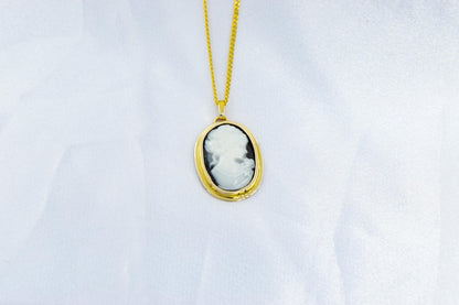 Κρεμαστό Μαύρο Καμέο Ρητίνης Κ14