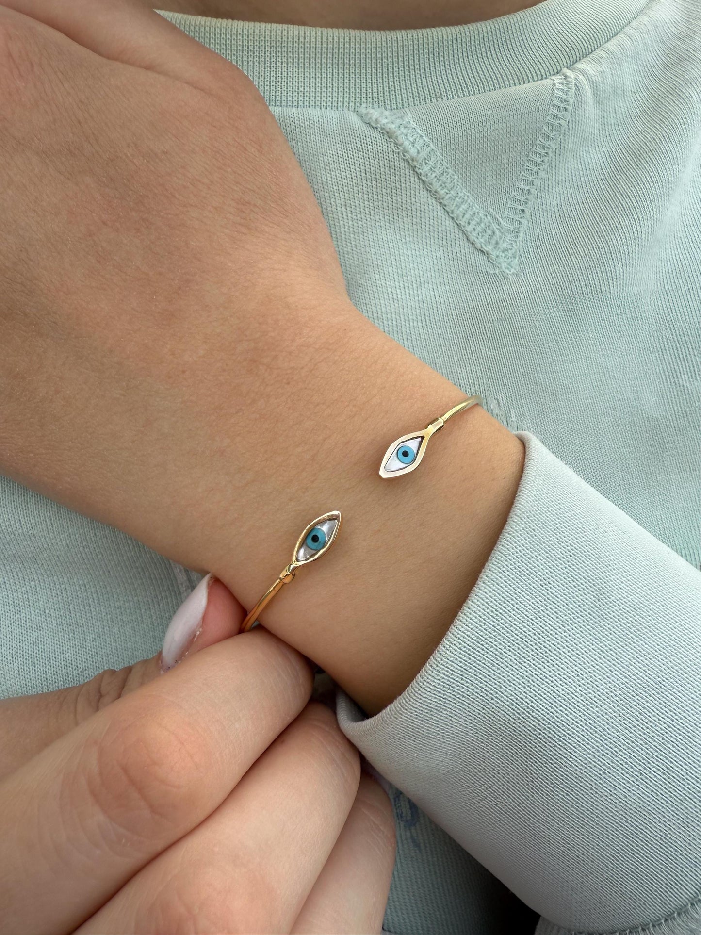 14K Gold Evil Eye Bracelet,Mother of Pearl Evil Eye,Lucky Bracelet,Blue Eye Bangle,Protective Gift for Everyday,Gold Gift for Mom & Her