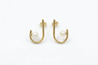 Σκουλαρίκια με Μαργαριτάρι Κ9 / Κ14