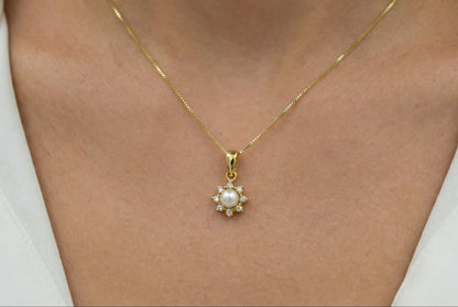 Κολιέ Λουλούδι με Μαργαριτάρι & Λευκά Zircon K14