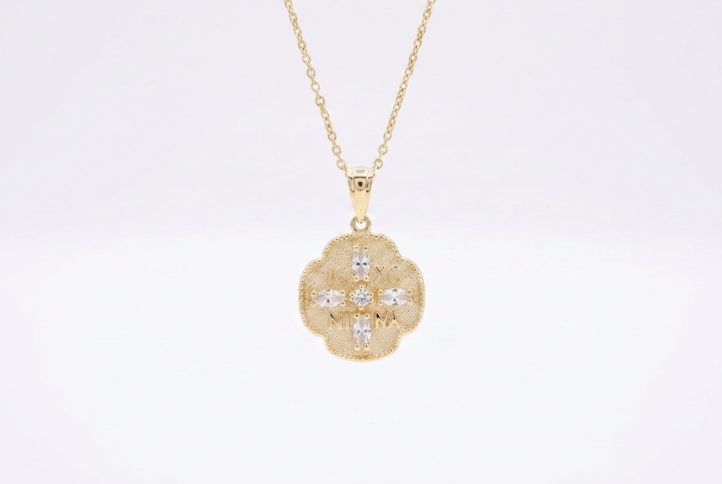 Χρυσό Μενταγιόν IC XC NIKA με Λευκά Ζιργκόν