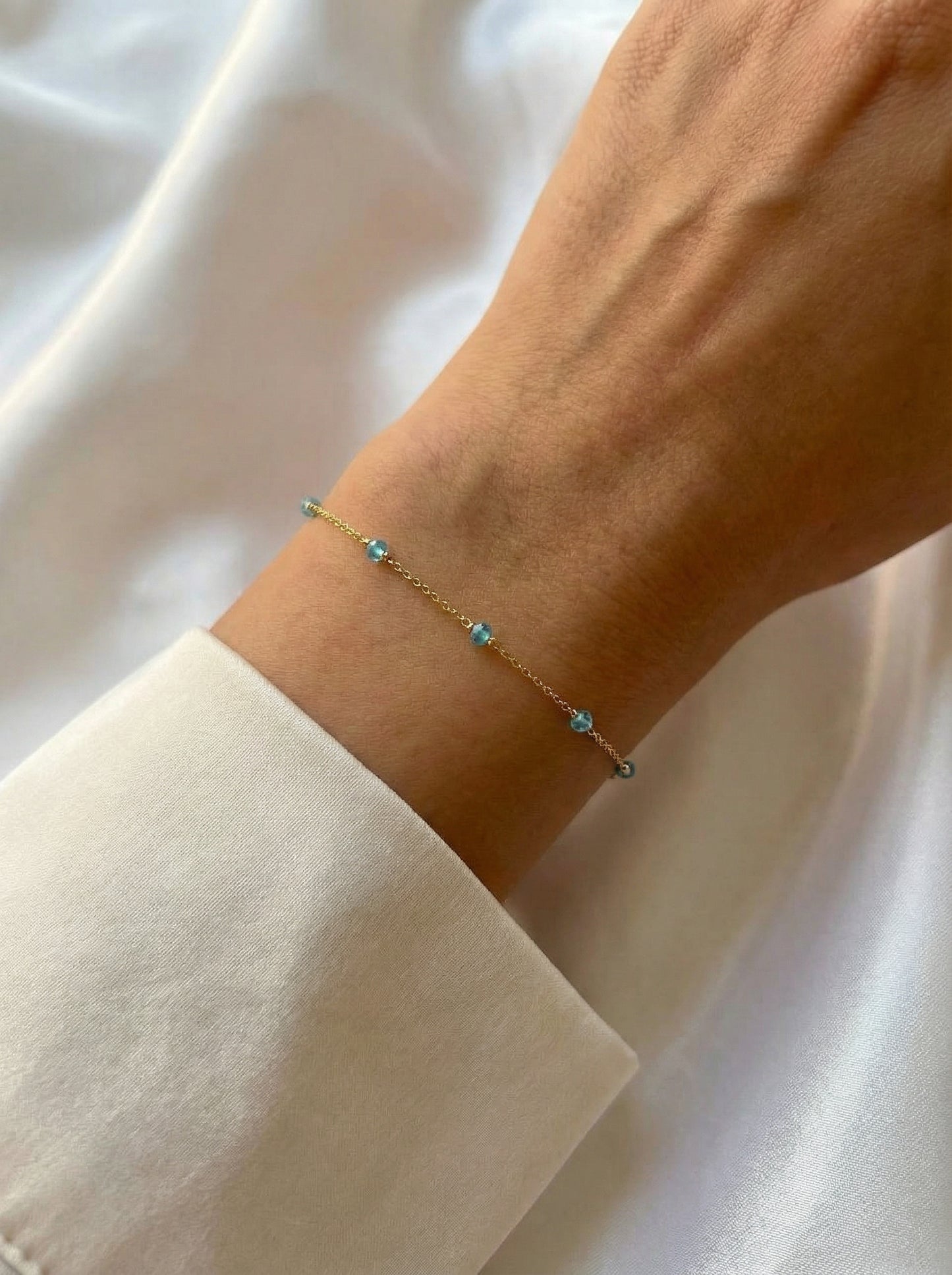 Βραχιόλι με μπλε Zircon Κ9 / K14