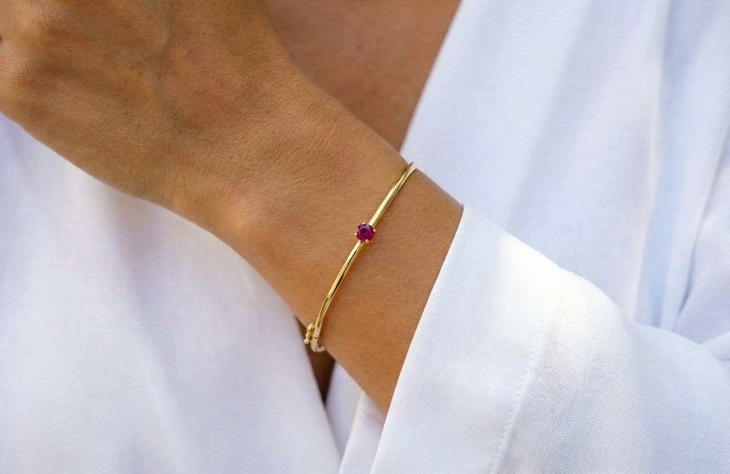 Χειροπέδα με Φυσικό Ρουμπίνι